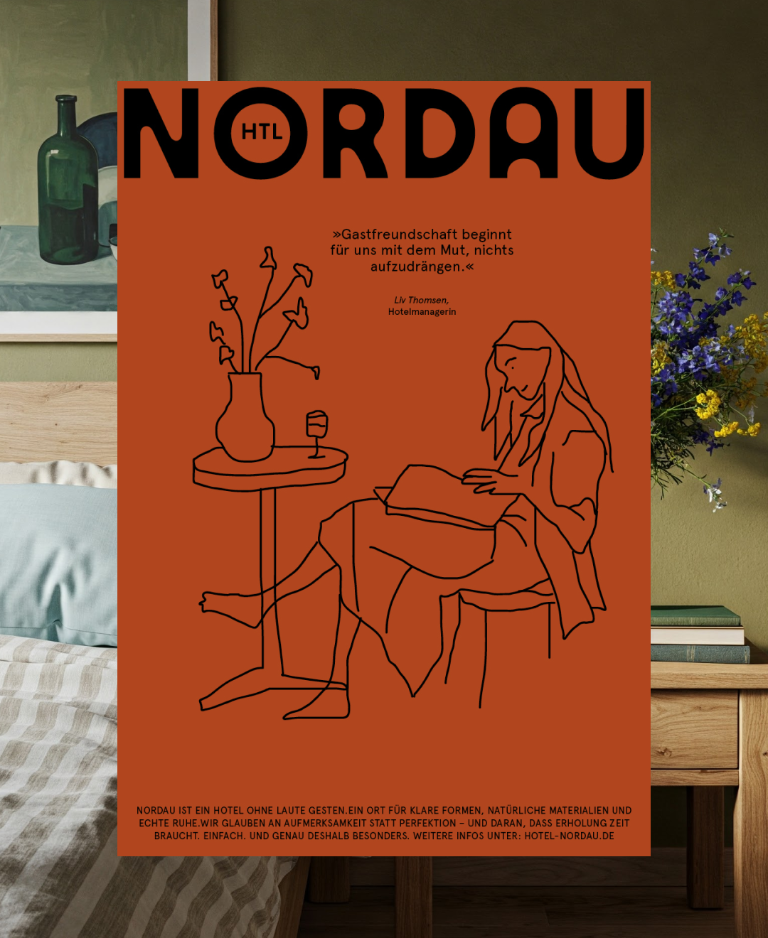 Nordau Poster in Orange mit Illustration und Wildblumen — Logo & Markenauftritt Berlin, Grafikdesign Hotellerie, Markenauftritt gestalten
